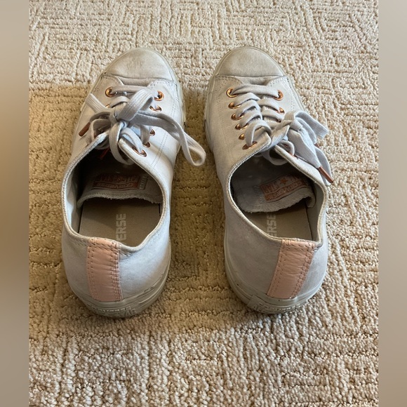 👟✨ Converse Chuck Taylor All Star Suede Low Top Women’s 9/Men’s 7 (157387C) - Picture 4 of 10